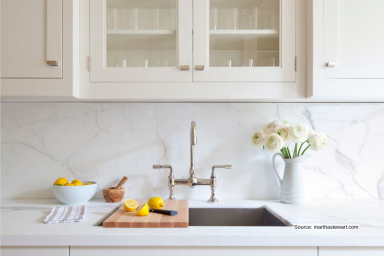 Marble backsplash in the kitchen | Modern Luxury Interior Design