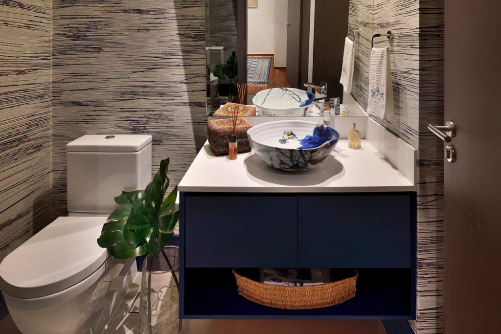 Modern Luxury Interior Design- Small Space Feel Grand